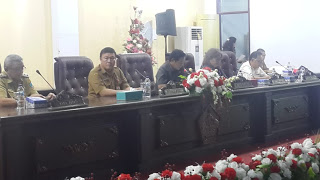 Wakili Bupati VAP, Sekda Kuhu Hadiri Paripurna DPRD Minut.