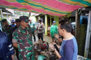 Pastikan Keberadaan Prajurit di Lapangan, Pangdam XIII/Merdeka Tinjau Lokasi Pasca Banjir dan Longsor di Manado