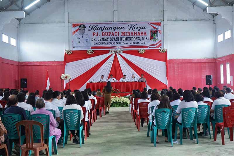 Kunker di Kecamatan Kakas, Bupati Kumendong Berdialog dengan Stakeholder Masyarakat