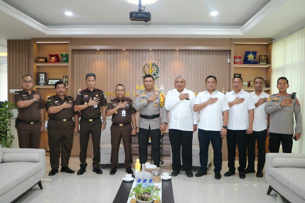 Kunjungan Kerja Kapolda Sulut Irjen Pol Yudhiawan ke Kejati, BNNP, Bakamla dan Pengadilan Tinggi Manado, Bangun Sinergitas