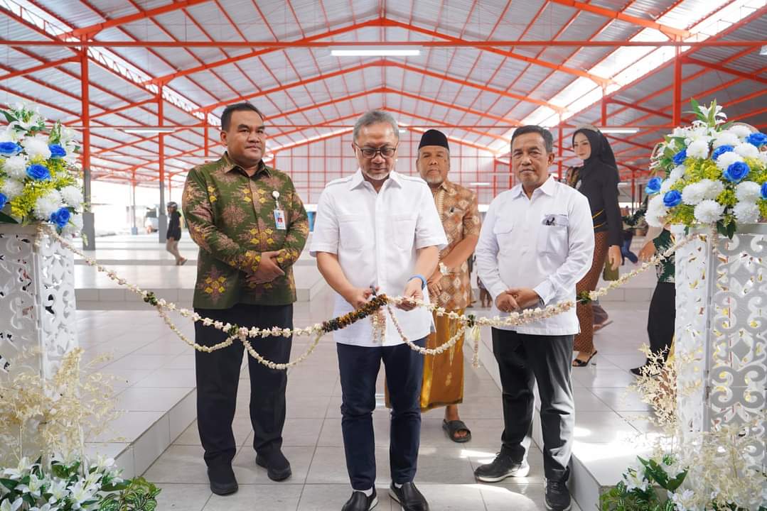 Resmikan Pasar Rakyat Cepu Induk, Mendag Zulkifli Hasan: Pemerintah Terus Utamakan Kepentingan Masyarakat