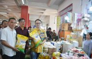 Tinjau Operasi Pasar di Manado, Wamendag Jerry Pastikan Ketersediaan Beras dengan Harga Terjangkau