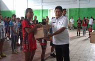 Bupati Kumendong Serahkan Bantuan Alat Olah Raga untuk Club Patiukan PBVSI Binaan Polres Minahasa