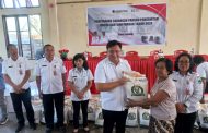 Wabub KWL Serahkan Bantuan Pangan di Wori, Harap Dapat Memenuhi Kebutuhan Rumah Tangga ﻿