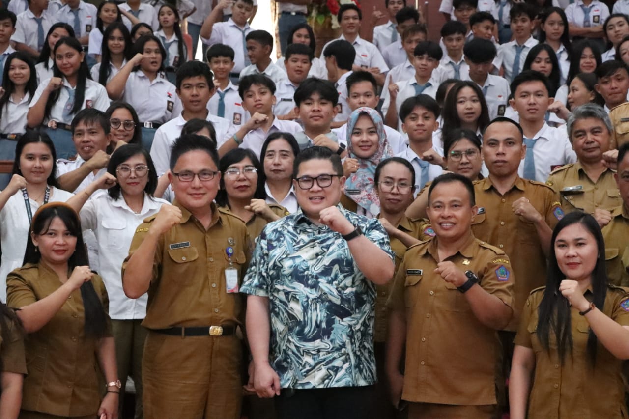 Billy Lombok Terima Kunjungan Study Tour Siswa SMA N Motoling