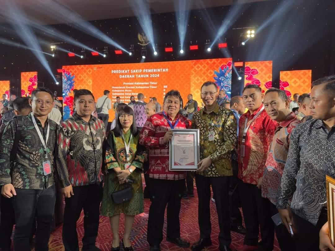 Pemkab Minsel Raih Penghargaan SAKIP Award