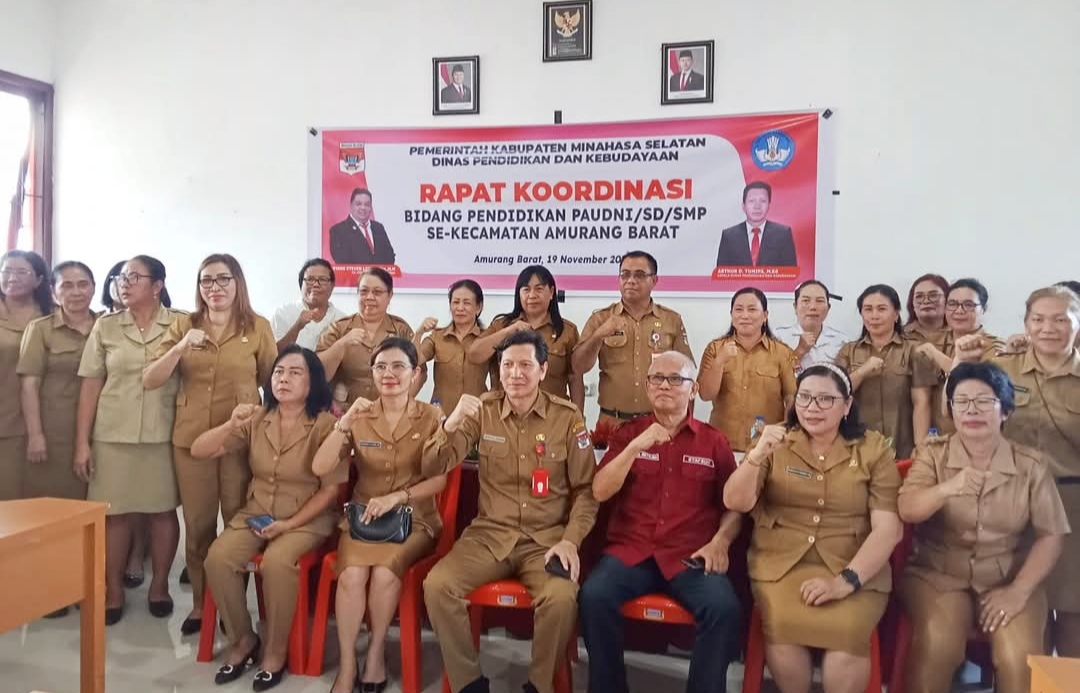 Tumipa Buka Rakor Bidang Pendidikan Paud, SD dan SMP se-Kecamatan Amurang Barat