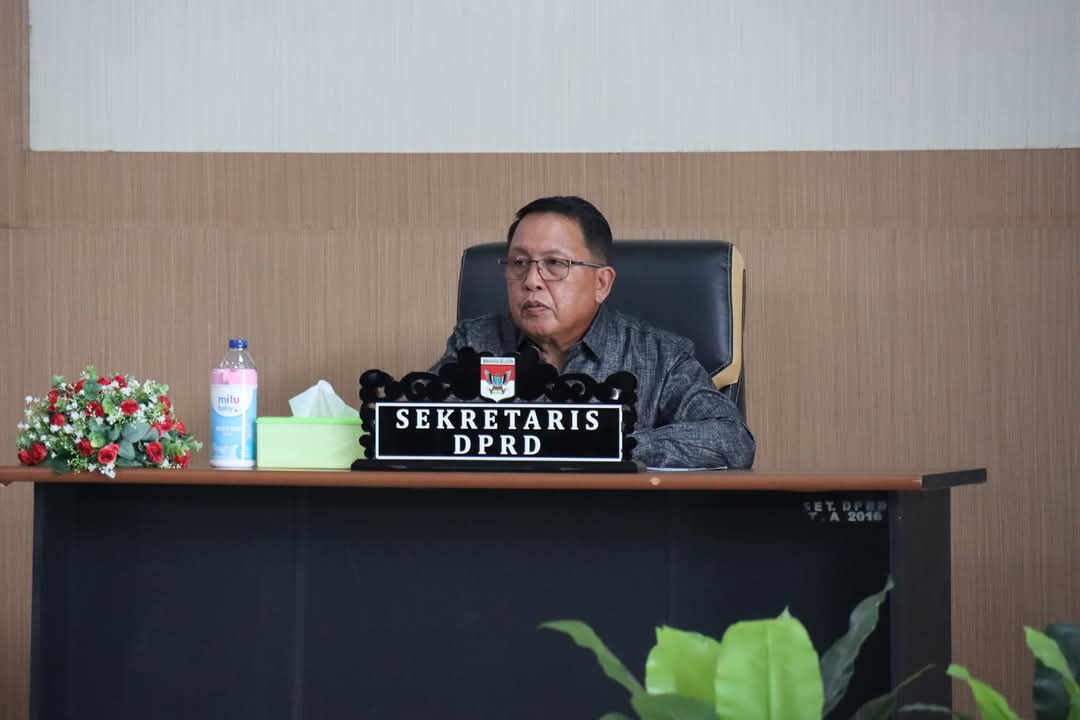 Sekretariat DPRD Minsel Fasilitasi Kegiatan Pansus LKPJ dari Pembahasan Hingga Rapat Paripurna