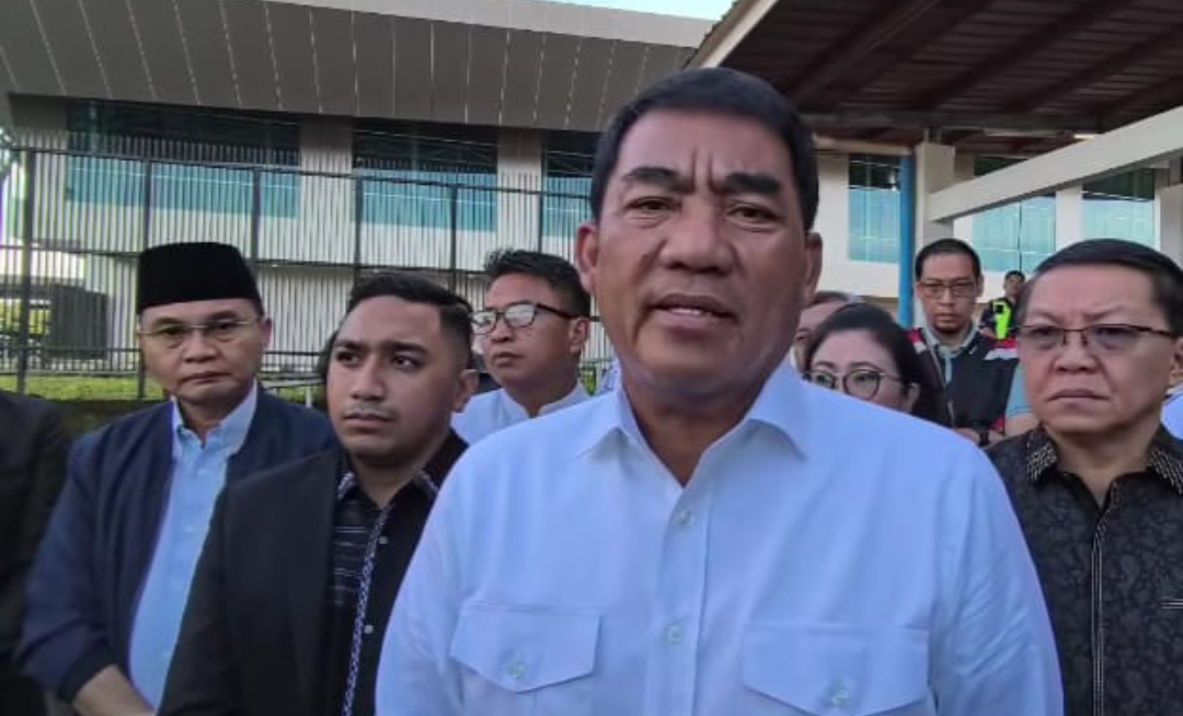 Gubernur Yulius Jemput Jenazah Vinny Sundah yang Meningal di Kamboja