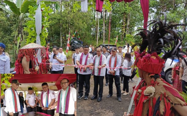 Dorong Sektor Pariwisata, Wabup Theodorus Resmikan Destinasi Wisata Air Terjun di Wiau Lapi