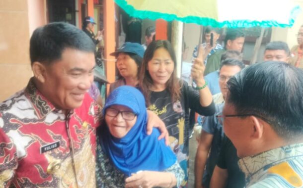 Gubernur Yulius Respon Cepat Bencana Angin Puting Beliung di Mahakeret