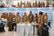 Sekda Glady Dampingi Bupati FDW Ikuti Rakor Bersama Pemprov Sulut