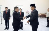 Gubernur Yulius Selvanus Lantik Pejabat Tinggi Pratama, Tegaskan Integritas dan Pengabdian Tanpa Syarat