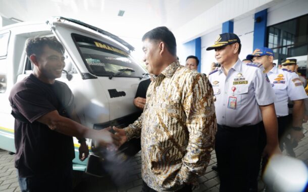 Gubernur Sulut Tinjau Kesiapan Arus Mudik di Terminal Malalayang