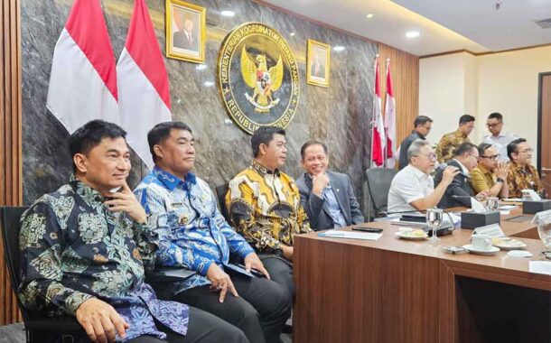 Hadiri Rapat Percepatan PSEL, Gubernur Yulius Paparkan Kesiapan Provinsi Sulut