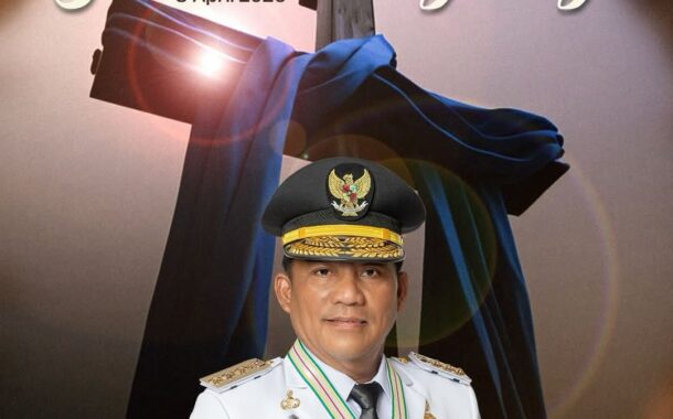 Gubernur Yulius Beribadah Jumat Agung di GMIM Eben Haezer