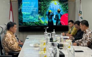 Gandeng Antam, Gubernur Yulius Selvanus Perjuangkan Harga Layak dan Kesejahteraan Penambang Rakyat