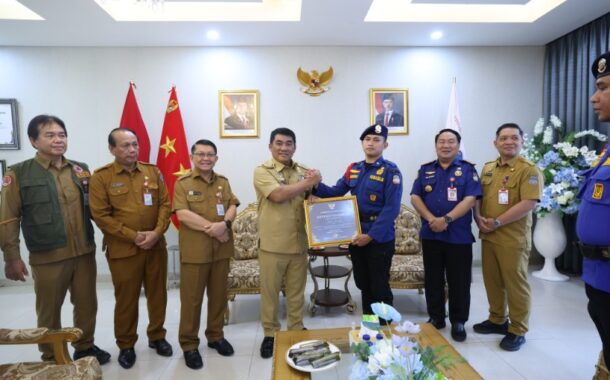 Gubernur Yulius Apresiasi Aksi Heroik Tim Damkar Manado Selamatkan Korban Kebakaran Mega Mall